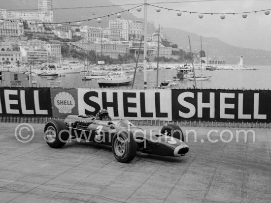 Graham Hill, (3) BRM P261. Monaco Grand Prix 1965. - Photo by Edward Quinn