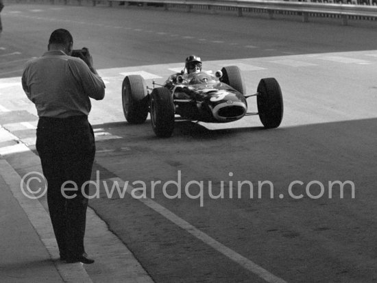 Graham Hill, (3) BRM P261. Monaco Grand Prix 1965. - Photo by Edward Quinn