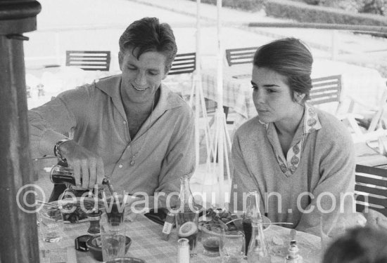 Tennis player Jean-Noel Grinda and Silvia Casablancas. Cannes 1960. - Photo by Edward Quinn