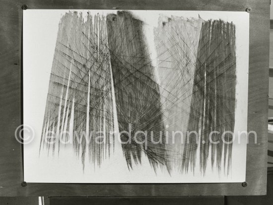 By Hans Hartung, Nice 1961. - Photo by Edward Quinn