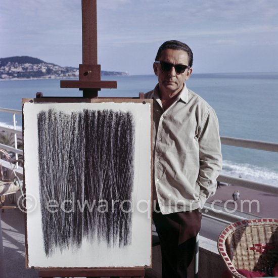 Hans Hartung at his apartment, Promenade des Anglais, Nice 1961. - Photo by Edward Quinn