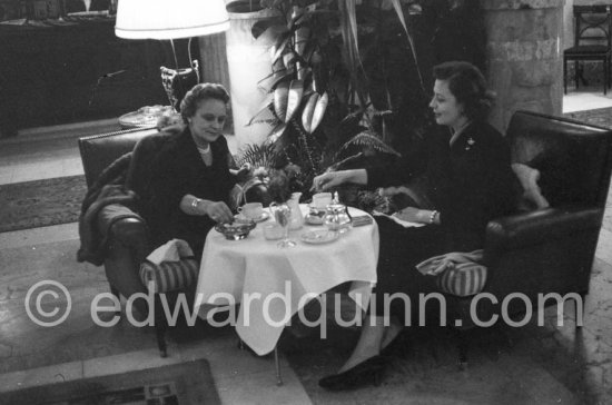 Margaret Kelly, mother of Grace (left). Birth of Princess Caroline. Monaco 1956 - Photo by Edward Quinn