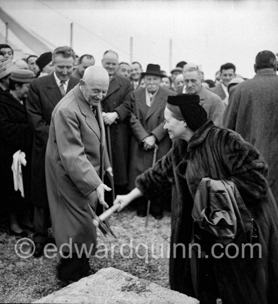 Nadia Léger and Daniel-Henry Kahnweiler. In the background Aimé Maeght, Maurice Thorez, Marcel Cachin, editor of the newspaper L\'Humanité. Musée Fernand Léger, Foundation Stone Ceremony, Biot 1957. - Photo by Edward Quinn