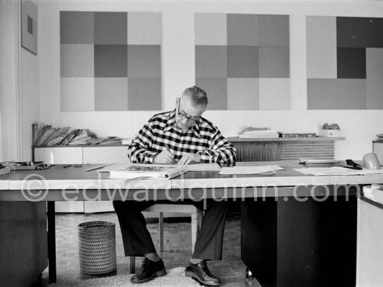 Richard Paul Lohse, one of the main representatives of the concrete and constructive art movements, 1975 at his studio in Zurich. - Photo by Edward Quinn