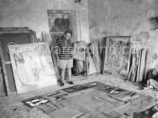 Alberto Magnelli at his studio La Ferrage, Plan-de-Grasse 1957. - Photo by Edward Quinn