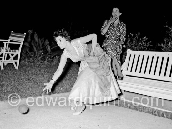 Silvana Mangano with Gina Lollobrigida at Casa del Mare playing Pétanque, Silvana Mangano with Gina Lollobrigida at Casa del Mare, Roquebrune-Cap Martin 1955. - Photo by Edward Quinn