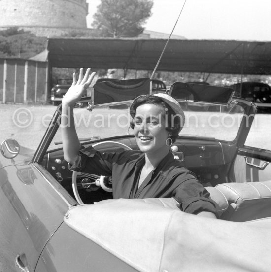 Young Lady with hat, Cap d'Antibes c. 1955. Car: Porsche 356 A (1955 ...