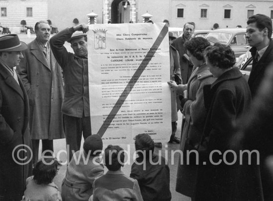 Announcement of the birth of Princess Caroline. Monaco 1957 - Photo by Edward Quinn