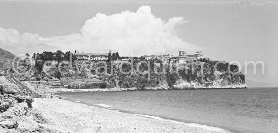 Le Rocher, Viellie Ville, Fontvieille,1949. - Photo by Edward Quinn