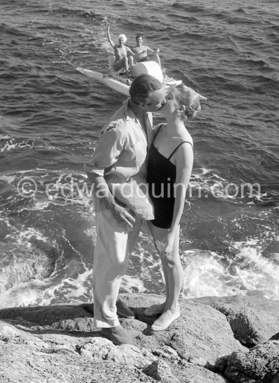 David Niven and Deborah Kerr. Le Lavandou 1957. - Photo by Edward Quinn