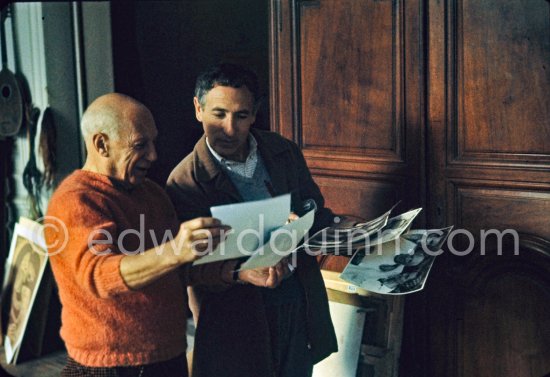 Pablo Picasso and André Verdet. La Californie, Cannes 1959. - Photo by Edward Quinn