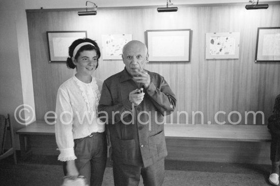 Pablo Picasso and Catherine Hutin. Exhibition "Les Déjeuners". Dessins originaux de Pablo Picasso, Galerie Madoura. Cannes 1962. - Photo by Edward Quinn