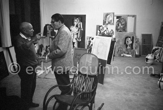 Pablo Picasso and Roland Penrose. Mas Notre-Dame-de-Vie, Mougins 1964. - Photo by Edward Quinn