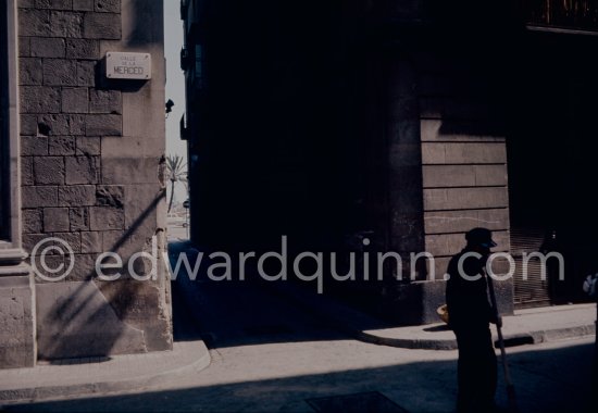 Near the apartment of Pablo Picasso’s family, Calle de la Merced 3. Barcelona 1970. - Photo by Edward Quinn