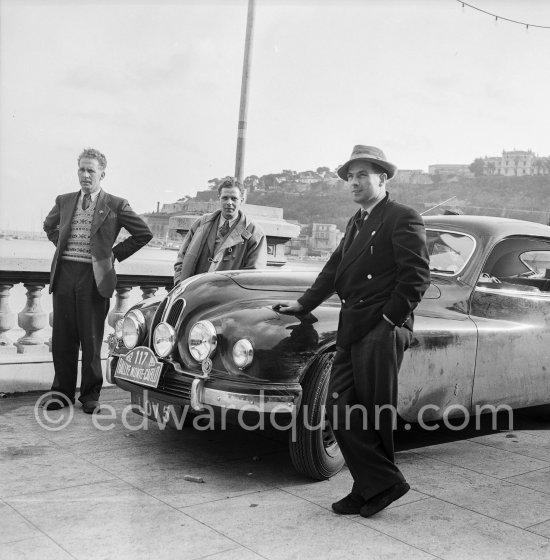 N° 117 Walton / Bate on Bristol 401. Rallye Monte Carlo 1952. - Photo by Edward Quinn