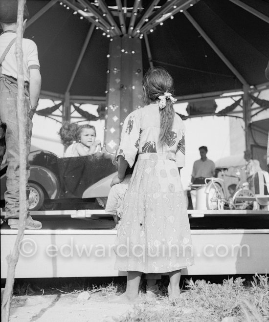 Gypsies on the occasion of the yearly pilgrimage and festival of the Gypsies in honor of Saint Sara, Saintes-Maries-de-la-Mer in 1953. - Photo by Edward Quinn