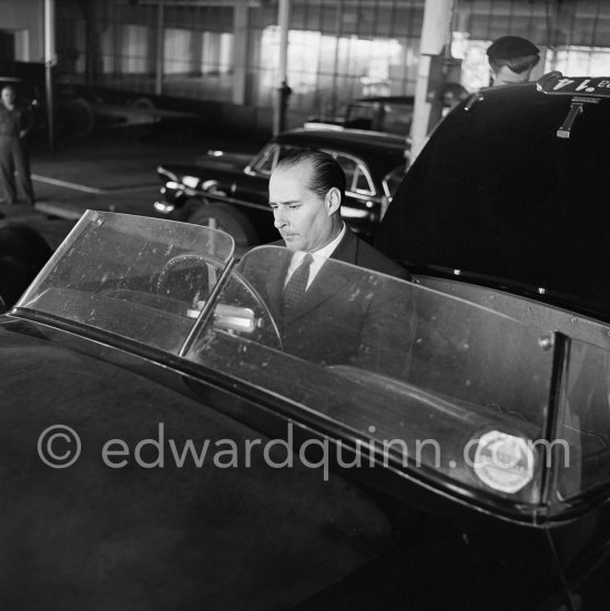 Roberto Rossellini en route to Spain, stopping in Monte Carlo for car repairs. Monte Carlo 1952. Car: 1951 Ferrari 212E Vignale, chassis number 0076E - Photo by Edward Quinn