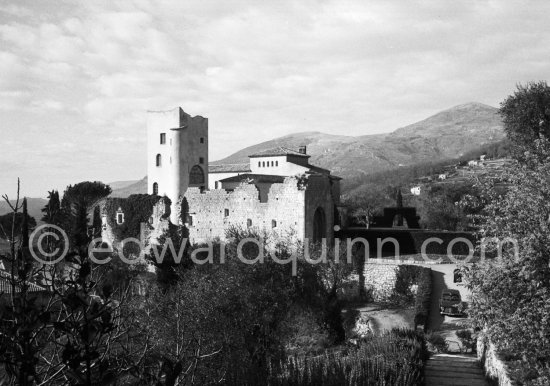 The Domaine Saint Martin in Vence 1958 where the German chancellor Konrad Adenauer came on holiday. - Photo by Edward Quinn