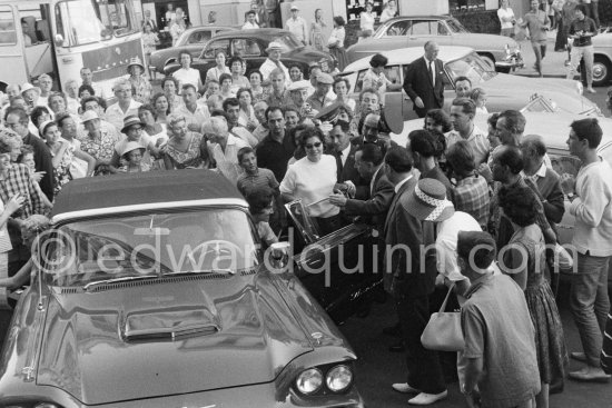 Soraya, Queen Consort and second wife of the Shah of Persia, in front of Hotel de Paris. Monte Carlo 1960. Car: Ford Thunderbird 1960. Convertible - Photo by Edward Quinn