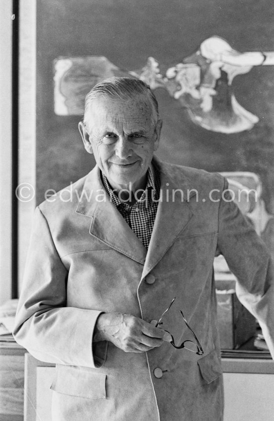 Graham Sutherland at La Villa Blanche. Menton 1974. - Photo by Edward Quinn