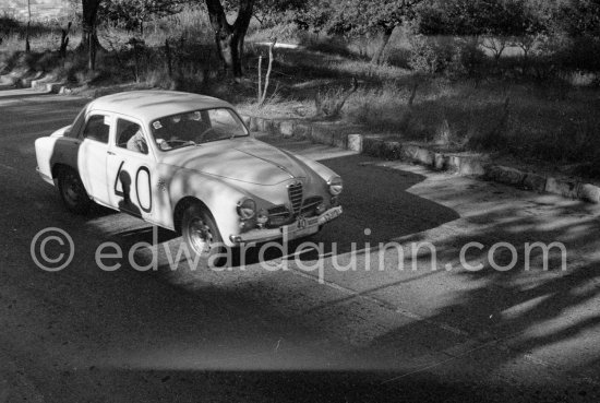 Alfa Romeo 1900 Super Berlina.  Tour de France de l\'Automobile. Nice 1957. - Photo by Edward Quinn