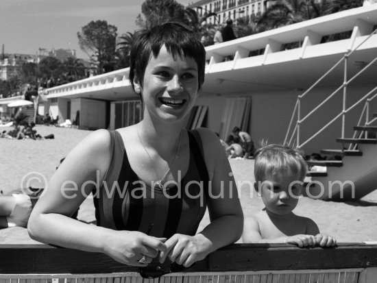 Rita Tushingham. “Prix d’interprétation” for Rita Tushingham in the film “A Taste of Honey”. Cannes 1962. - Photo by Edward Quinn