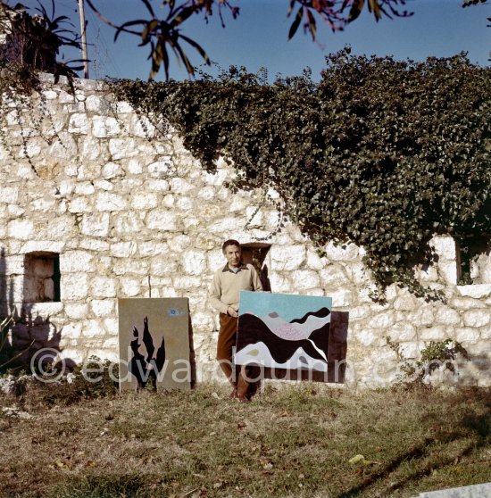 André Verdet. Saint-Paul-de-Vence 1957. - Photo by Edward Quinn