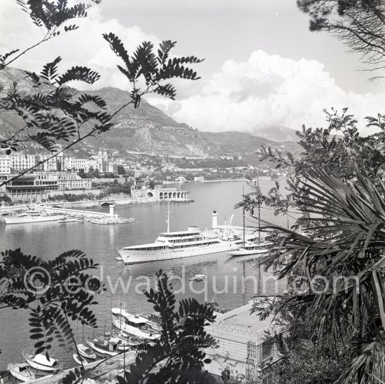 Onassis\' yacht Christina. Monaco harbor 1955. - Photo by Edward Quinn